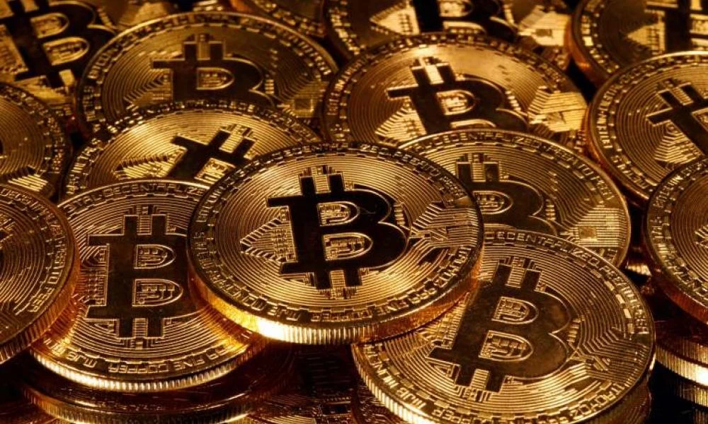 Η πρώτη ποδοσφαιρική μεταγραφή με bitcoin είναι γεγονός